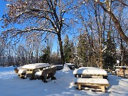 39 Tavoli ben imbanditi di neve fresca